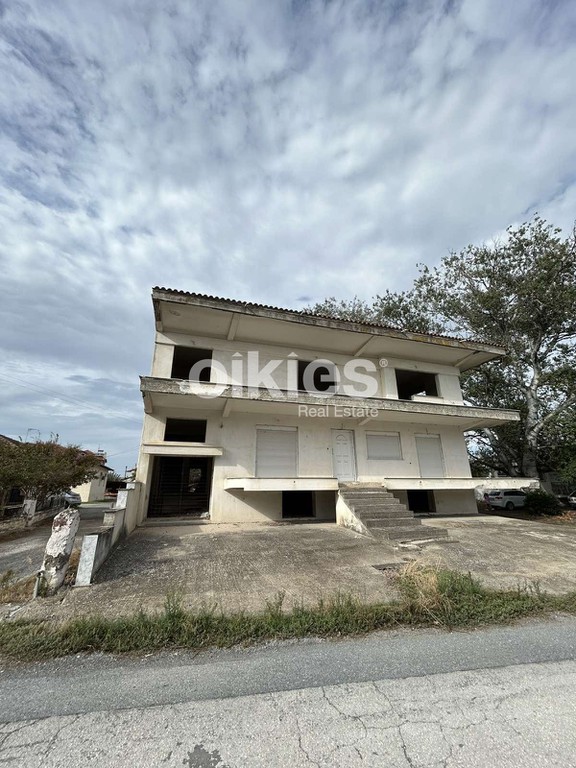 Μονοκατοικία 275 τ.μ. προς πώληση, Κύμινα