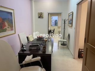 Γραφείο 45 τ.μ. πρός ενοικίαση, Εύβοια, Χαλκίδα-thumb-1