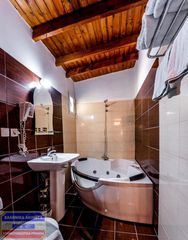 Ξενοδοχείο 450 τ.μ. για πώληση, Ν. Καβάλας, Ελευθερές-thumb-17