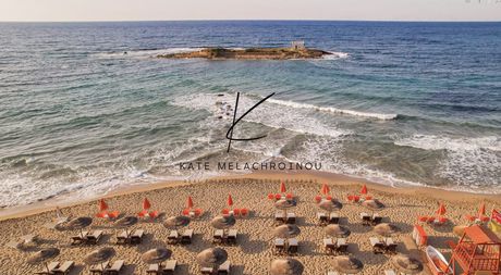 Hotel 2.000sqm for sale-Mallia