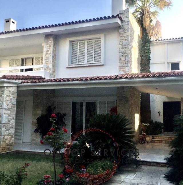Μονοκατοικία 460 τ.μ. προς πώληση, Γλυφάδα