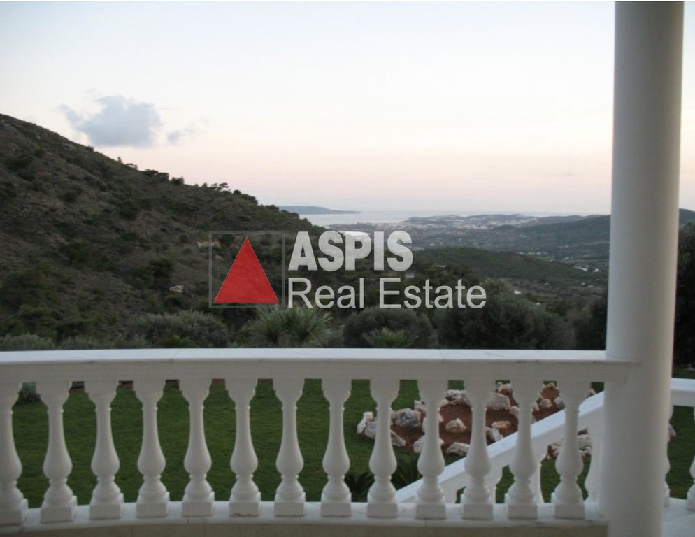 Βίλλα 400 τ.μ. πρός πώληση, Αττική - Υπόλοιπο, Λαύριο