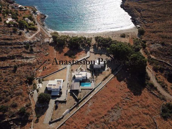 Αγροτεμάχια 4.300 τ.μ. για πώληση, Κυκλάδες, Κέα