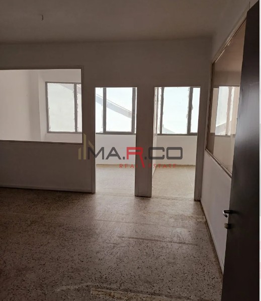 Επιχειρηματικό κτίριο 420 τ.μ. προς πώληση, Αθήνα - Κέντρο, Κολωνός - Κολοκυνθούς