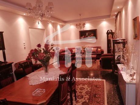 Apartment complex 440sqm for sale-Keratsini