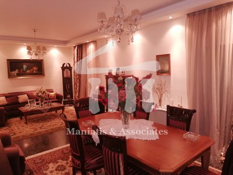 Apartment complex 440sqm for sale-Keratsini