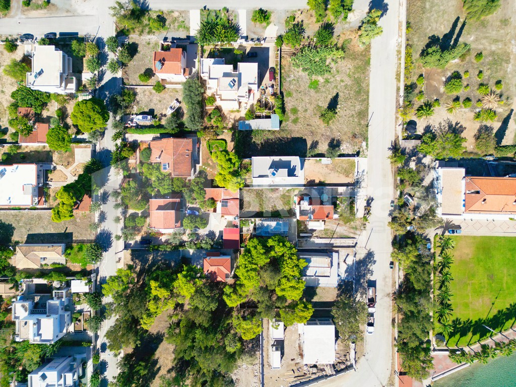 Οικόπεδο 214,60 τ.μ. προς πώληση, Ισθμία