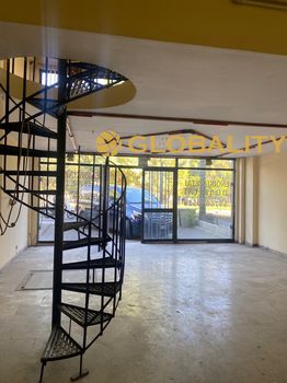 Building 530sqm for sale-Moschato