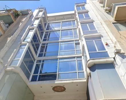 Business bulding 1.480 sqm for sale
