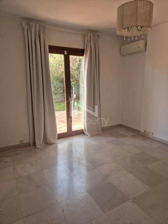 Διαμέρισμα 250 τ.μ. πρός ενοικίαση, Αθήνα - Βόρεια Προάστια, Εκάλη