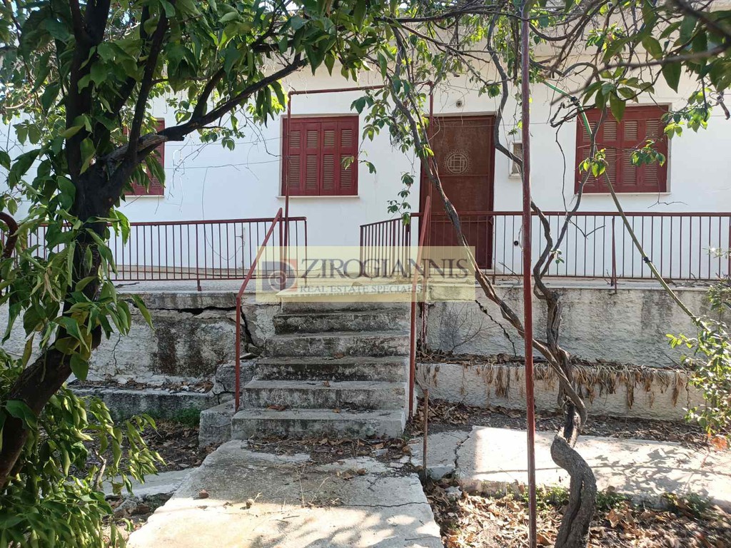 Οικόπεδο 515 τ.μ. προς πώληση, Κέντρο Σπάτων