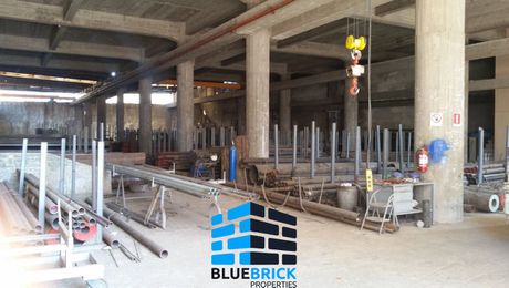 Industrial space 3.000sqm for sale-Kaminia