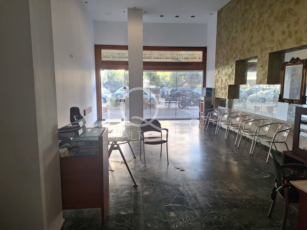 Κατάστημα 220 τ.μ. προς πώληση, Κάτω Γλυφάδα