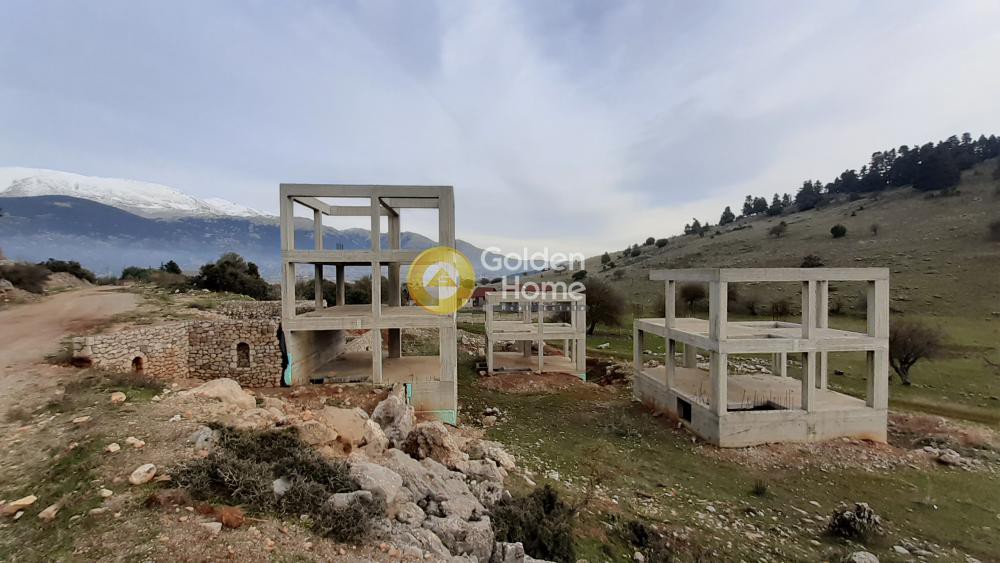 Συγκρότημα διαμερισμάτων 426 τ.μ. προς πώληση, Καλύβια Αράχοβας