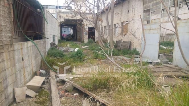 Land plot 700 sqm for sale, Athens - West, Peristeri