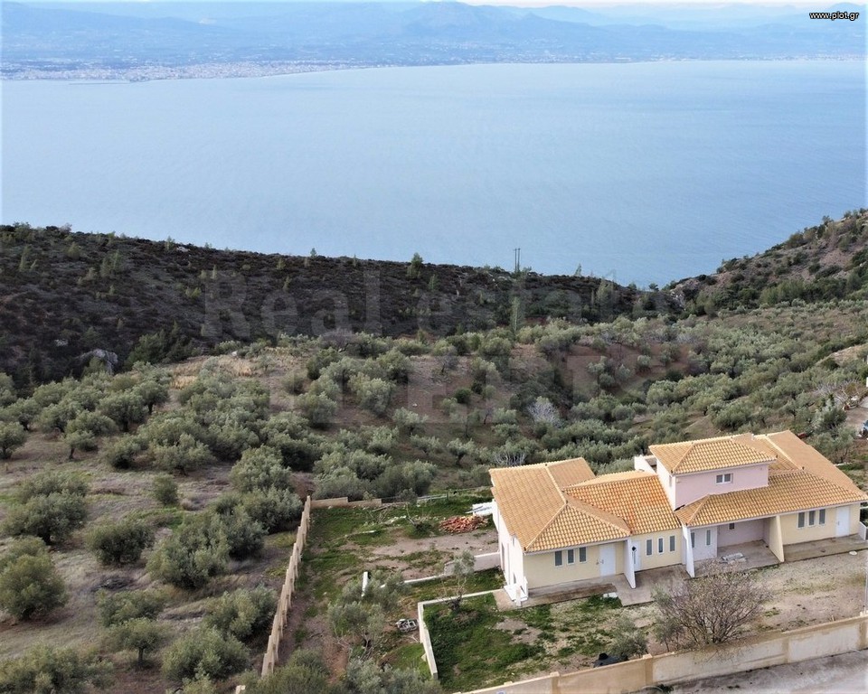 Μονοκατοικία 840 τ.μ. προς πώληση, Λουτράκι-Περαχώρα