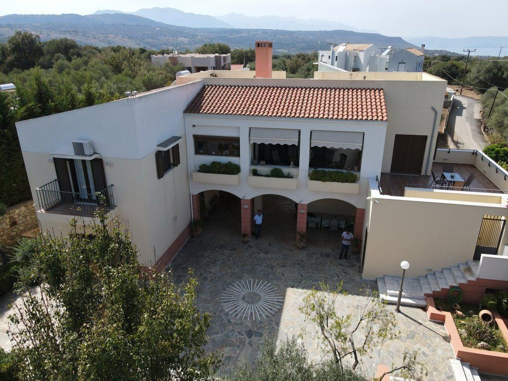 Βίλλα 358 τ.μ. πρός πώληση, Ν. Ρεθύμνου, Νικηφόρος Φωκάς