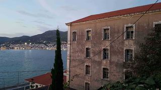 Επιχειρηματικό κτίριο 5.500 τ.μ. για πώληση, Ν. Σάμου, Σάμος-thumb-15