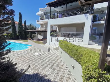 Detached home 680 sqm for sale