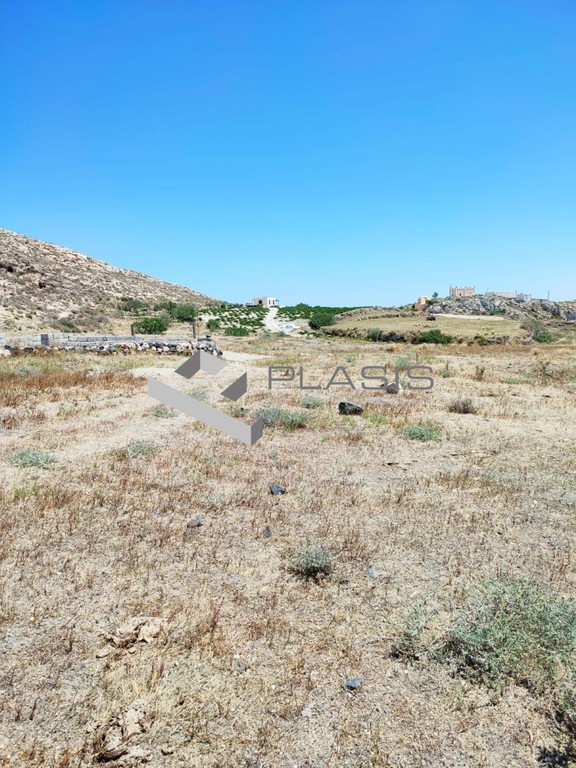 Οικόπεδο 2.800 τ.μ. προς πώληση, Θήρα
