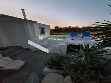 Building 235sqm for sale-Santorini