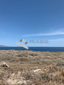 Οικόπεδο 4.100τ.μ. για πώληση-Σαντορίνη