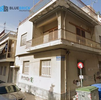Building 300sqm for sale-Patisia