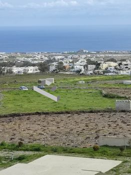 Parcel 1.600sqm for sale-Santorini