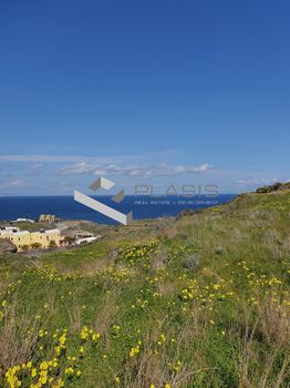 Parcel 4.300sqm for sale-Santorini
