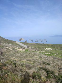 Οικόπεδο 28.000τ.μ. για πώληση-Σαντορίνη