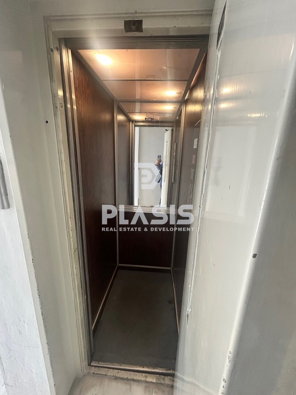 Επιχειρηματικό κτίριο 270 τ.μ. προς ενοικίαση, Ηλιούπολη