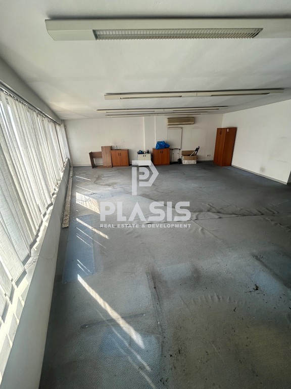 Επιχειρηματικό κτίριο 270 τ.μ. προς ενοικίαση, Ηλιούπολη