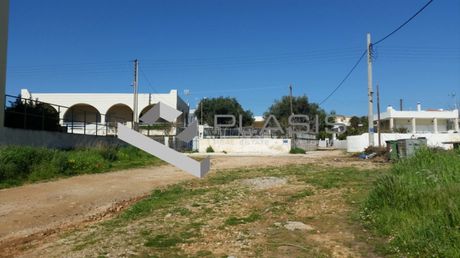 Μονοκατοικία 154τ.μ. για πώληση-Αρτέμιδα (λούτσα)