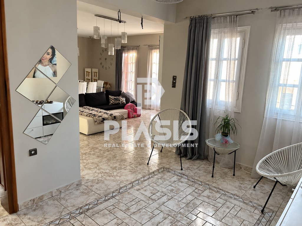 Διαμέρισμα 140 τ.μ. προς πώληση, Ερμούπολη