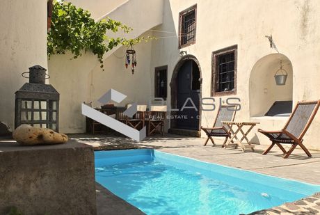 Detached home 236 sqm for sale