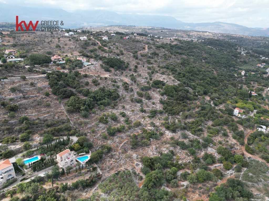 Οικόπεδο 11.841,21 τ.μ. προς πώληση, Γαβαλοχώρι