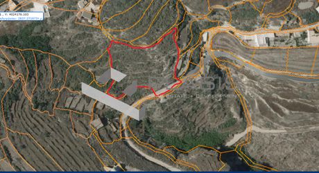 Οικόπεδο 2.892τ.μ. για πώληση-Σαντορίνη