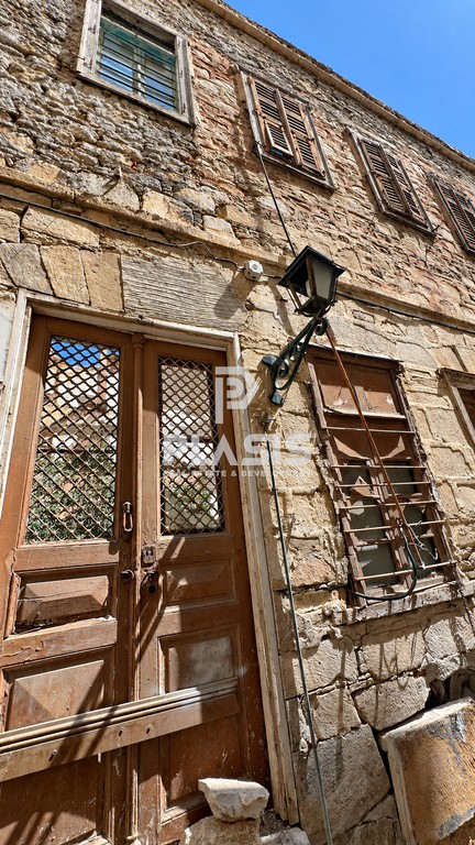 Μονοκατοικία 343 τ.μ. προς πώληση, Ερμούπολη