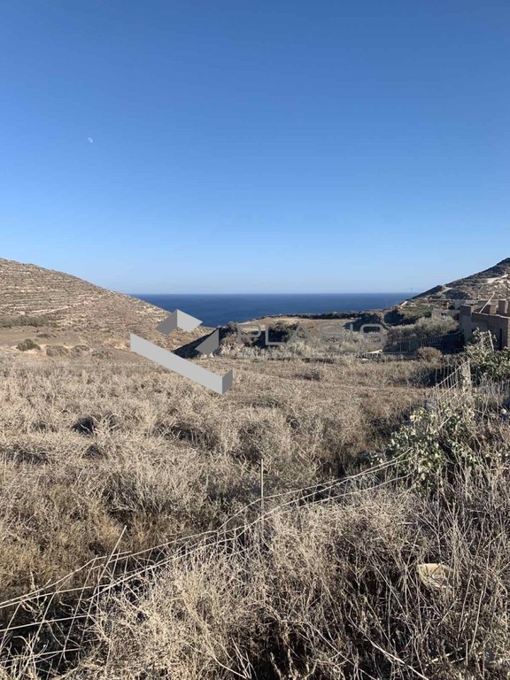 Οικόπεδο 5.300 τ.μ. προς πώληση, Θήρα
