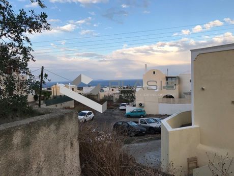 Land plot 170sqm for sale-Santorini