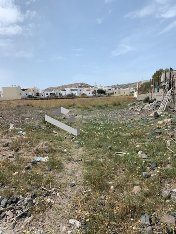 Οικόπεδο 4.300 τ.μ. προς πώληση, Θήρα