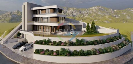 Villa 781sqm for sale-