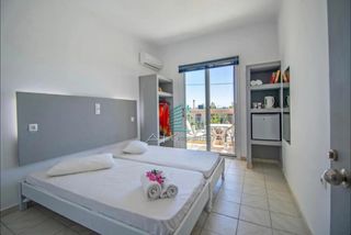 Συγκρότημα διαμερισμάτων 500 τ.μ. προς πώληση, Λαγανάς Ζακύνθου-thumb-1