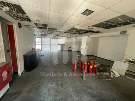 Hall 94sqm for rent-Port