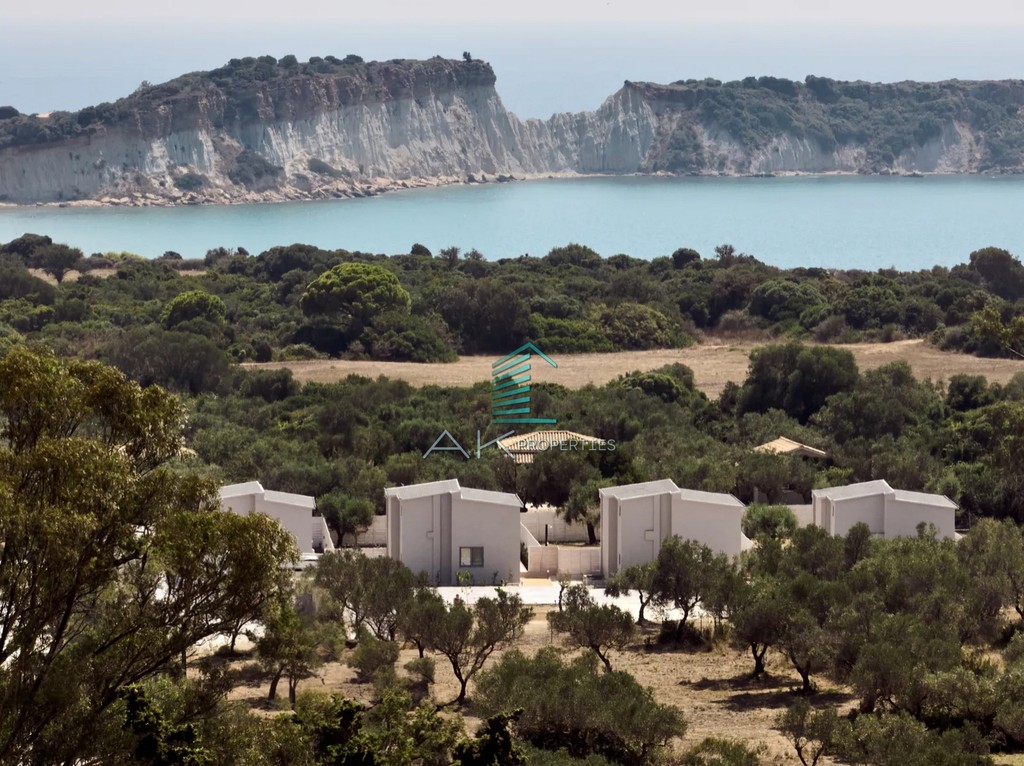 Συγκρότημα διαμερισμάτων 260 τ.μ. πρός πώληση, Ζάκυνθος, Περιοχη Χώρας