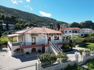 Μονοκατοικία 200 τ.μ. για πώληση