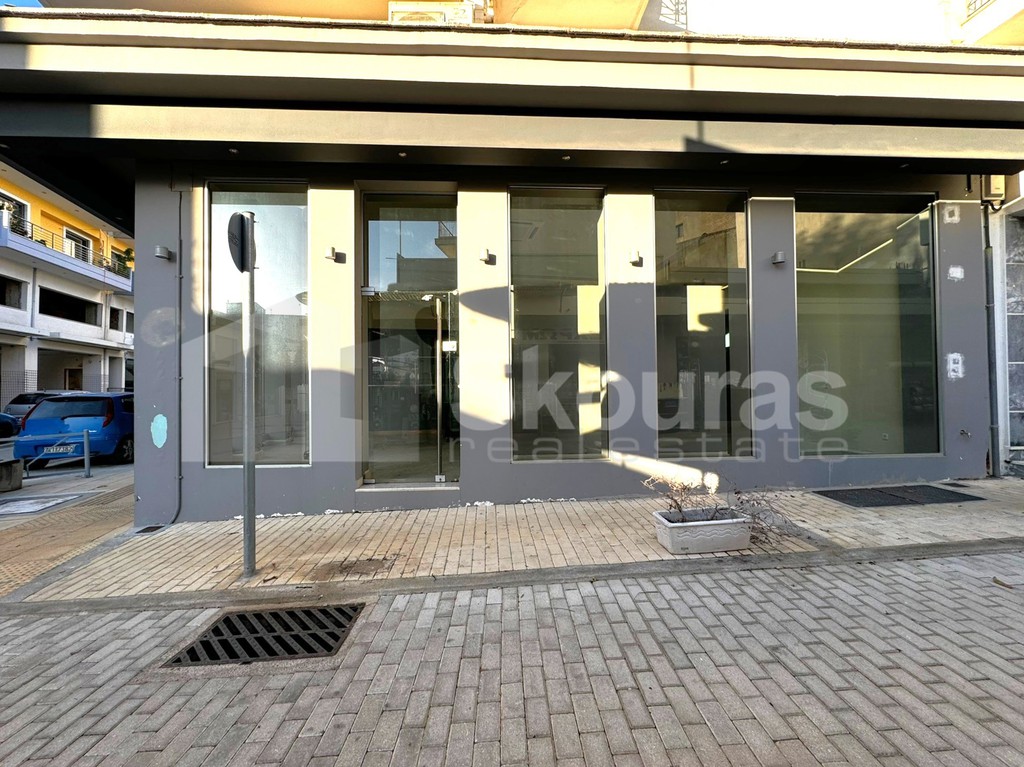 Store 187 sqm for sale, Messini