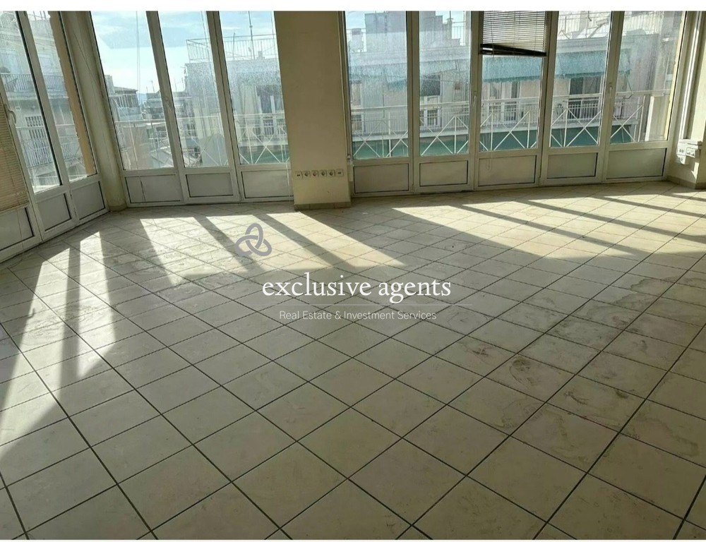 Επιχειρηματικό κτίριο 1.180 τ.μ. πρός πώληση, Αθήνα - Κέντρο, Λεωφ. Πατησίων - Λεωφ. Αχαρνών