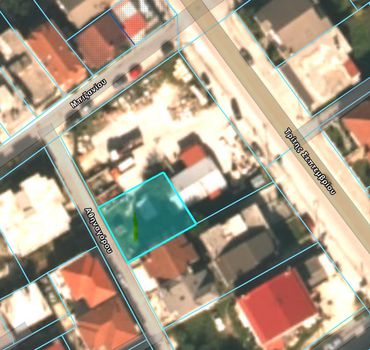 Land plot 320 sqm for sale