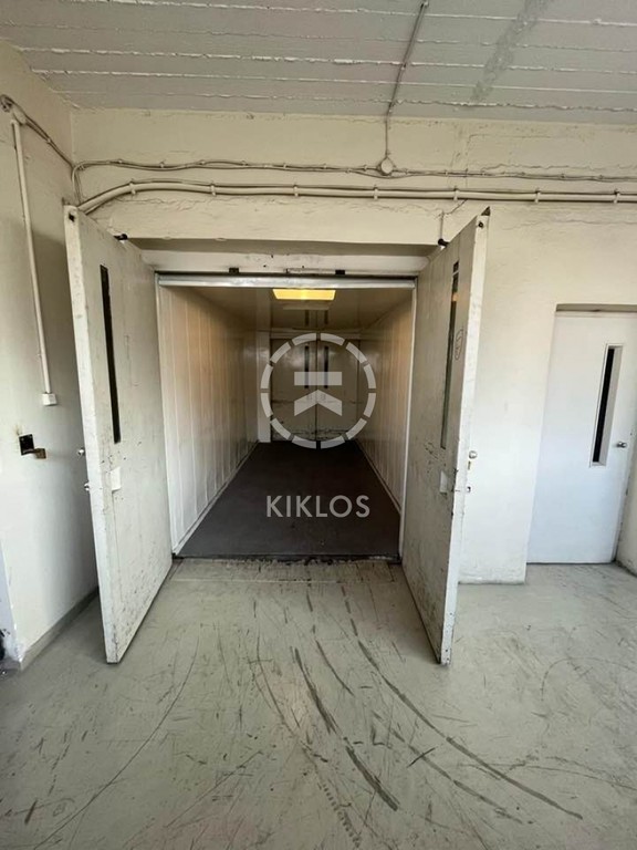 Αποθήκη 1.365 τ.μ. πρός ενοικίαση, Αθήνα - Κέντρο, Κολωνός - Κολοκυνθούς